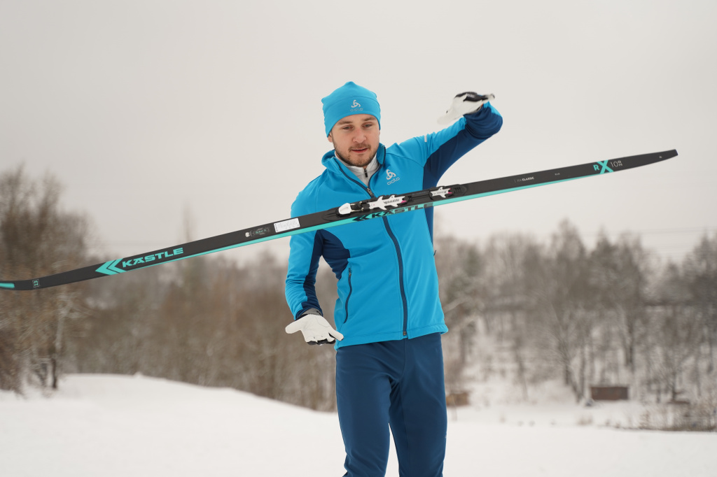 Антон Быков и лыжи Kästle.