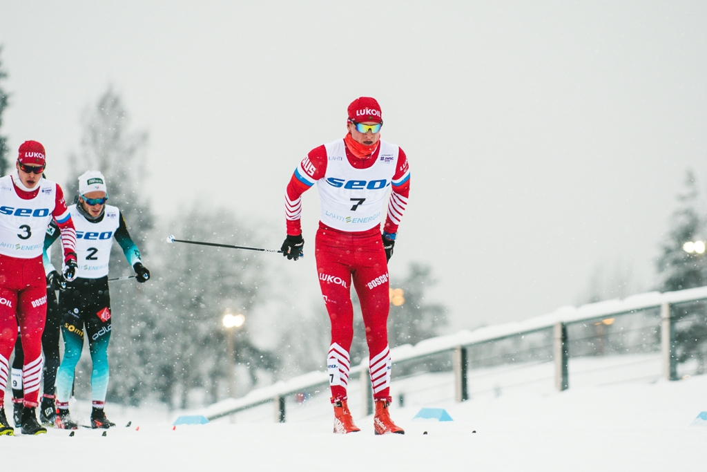 Janina Pitkänen Иван Кириллов лидирует в гонке