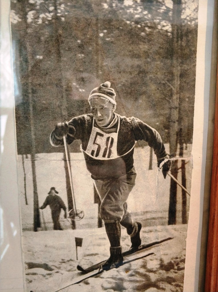 Владимир Кузин на лыжне