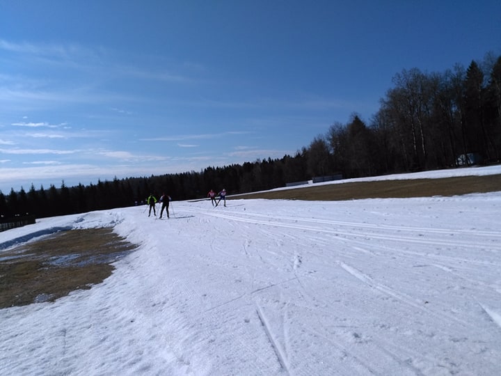 Истинная лыжня в ИСТИНЕ в середине апреля.