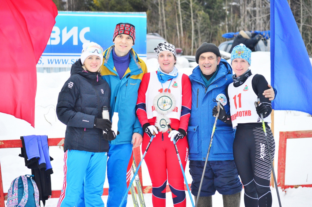 Слева направо: Вера Мошкина, Денис Летунов, Наталья Долгина, Виктор Костюченко, Надежда Соболихина.