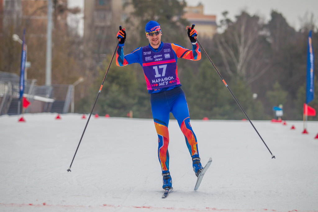 Дмитрий Горошников занимает второе место