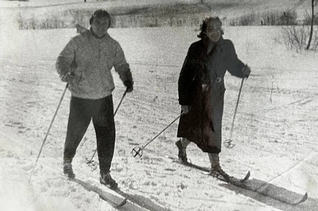 архив Барановых Виктор и Любовь Барановы