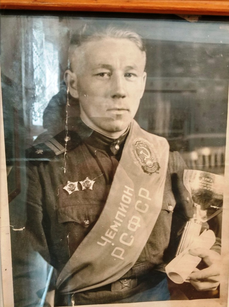 Владимир Кузин во время службы в армии