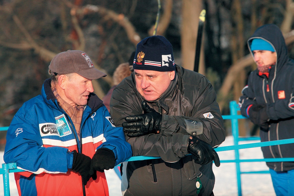 2008 год, Красногорская гонка. С бывшим президентом Федерации лыжных гонок России Анатолием Васильевичем Акентьевым. И — своим бывшим партнёром по эстафетной команде на чемпионате мира 1966 года в Осло. Та эстафета сложилась для советских лыжников не очень удачно, они были в ней лишь пятыми, уступив норвежцам, финнам, итальянцам и шведам. 