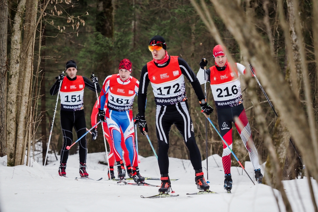 Этот караван возглавляет один из участников форума skisport.ru Евгений Савин (№172), а замыкает еще один наш завсегдатай Геннадий Богопольский (№151)