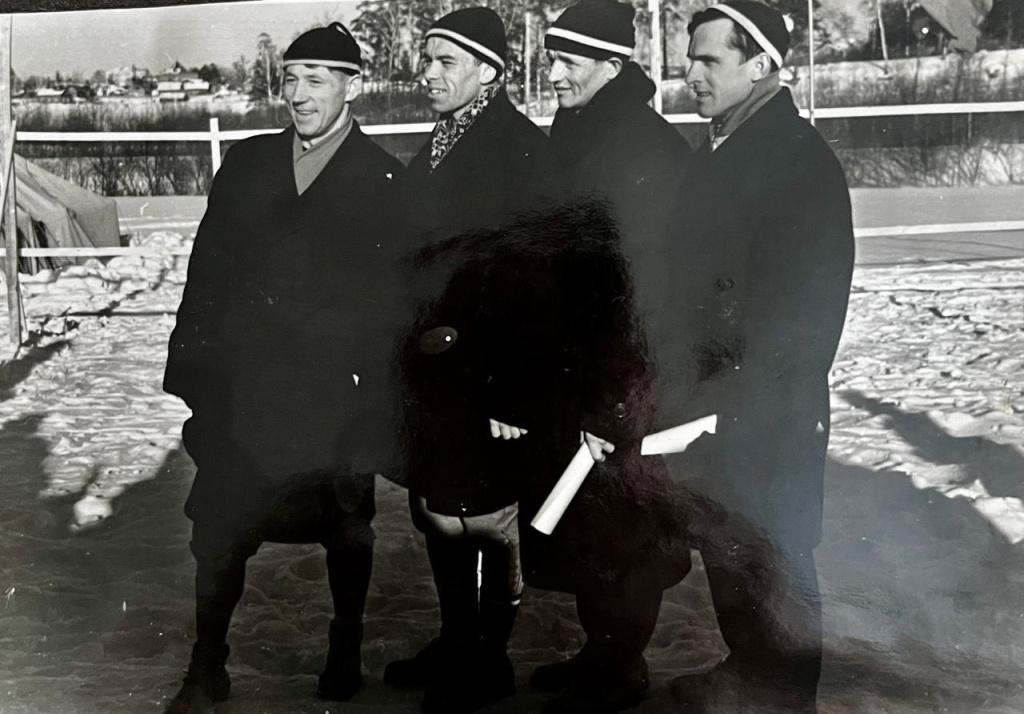 архив Барановых Владимир Кузин, Николай Аникин, ....... , Виктор Баранов.