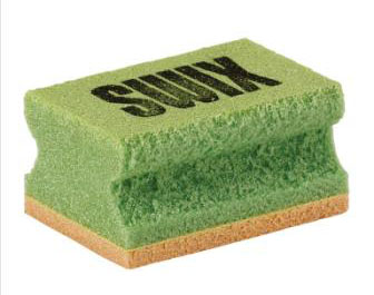 Из архива редакции Синтетическая пробка-растирка для той же цели. Какую из двух предпочесть? Дело вкуса. На мой взгляд, лучше синтетическая. Кто-то скажет, что лучше натуральная. Принципиальной разницы между ними, по большому счёту, нет.