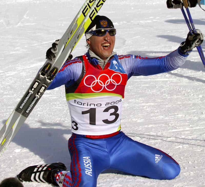 Евгений Дементьев на финише олимпийской «тридцатки» в Турине в 2006 году. Фото: В.Белоусов
